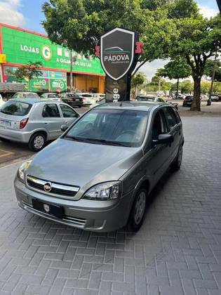 CHEVROLET CORSA 1.4 MPFI MAXX 8V FLEX 4P MANUAL CHEVROLET CORSA 1.4 MPFI MAXX 8V FLEX 4P MANUAL